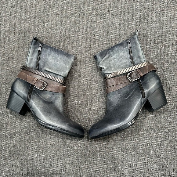 Earth Spruce Dark Grey Leather Ankle Boots Size 8/8.5 - Picture 2 of 13